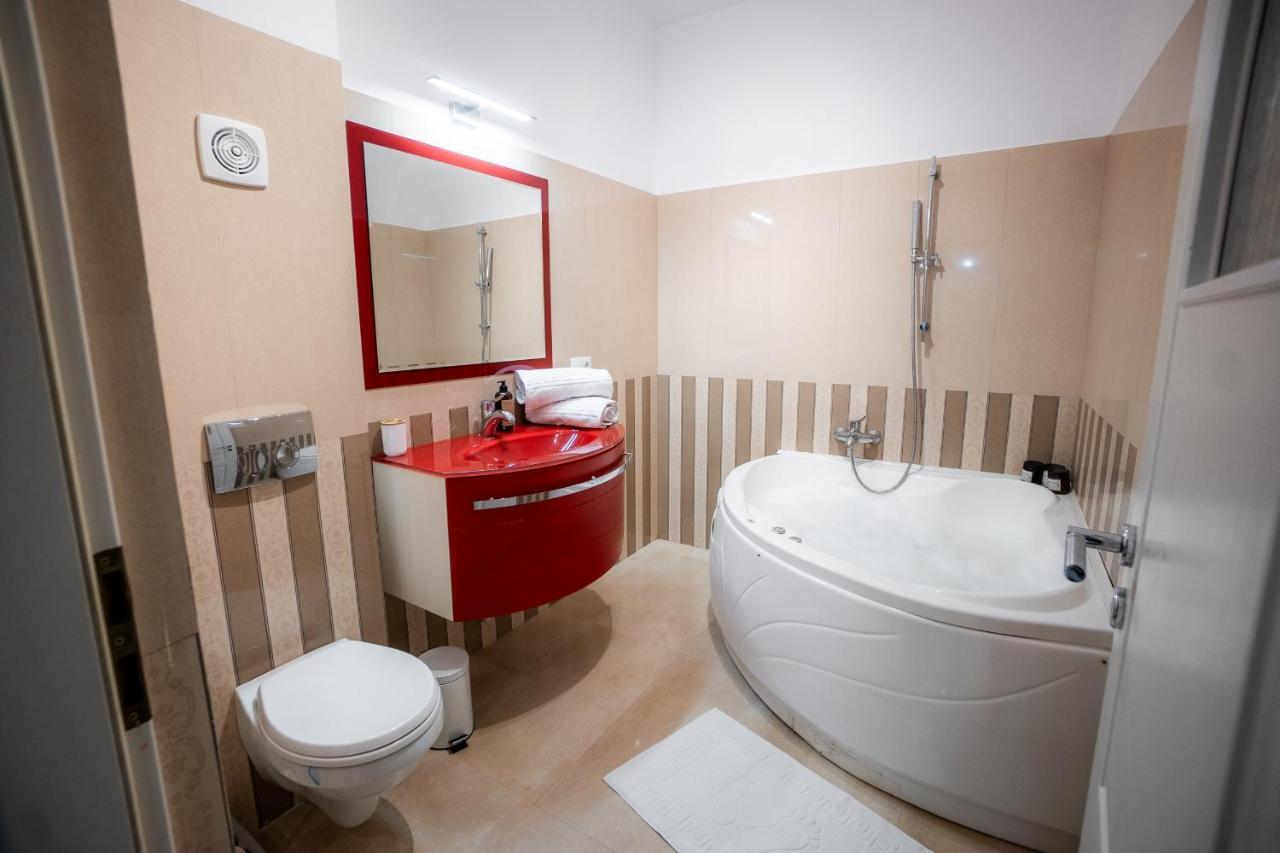Xo Panoramic Apartment L Jacuzzi L أرادايا المظهر الخارجي الصورة