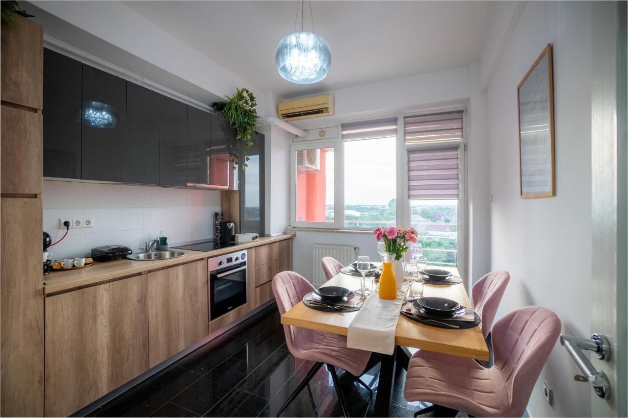 Xo Panoramic Apartment L Jacuzzi L أرادايا المظهر الخارجي الصورة